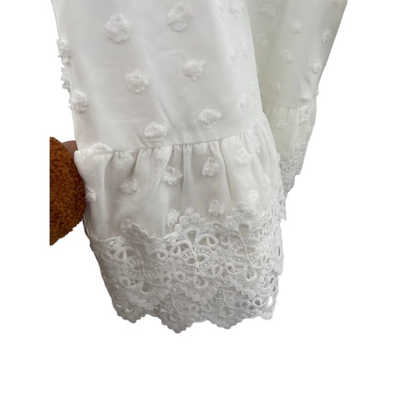 Simplee White Eyeleted Dress Size small - Picture 5 of 6